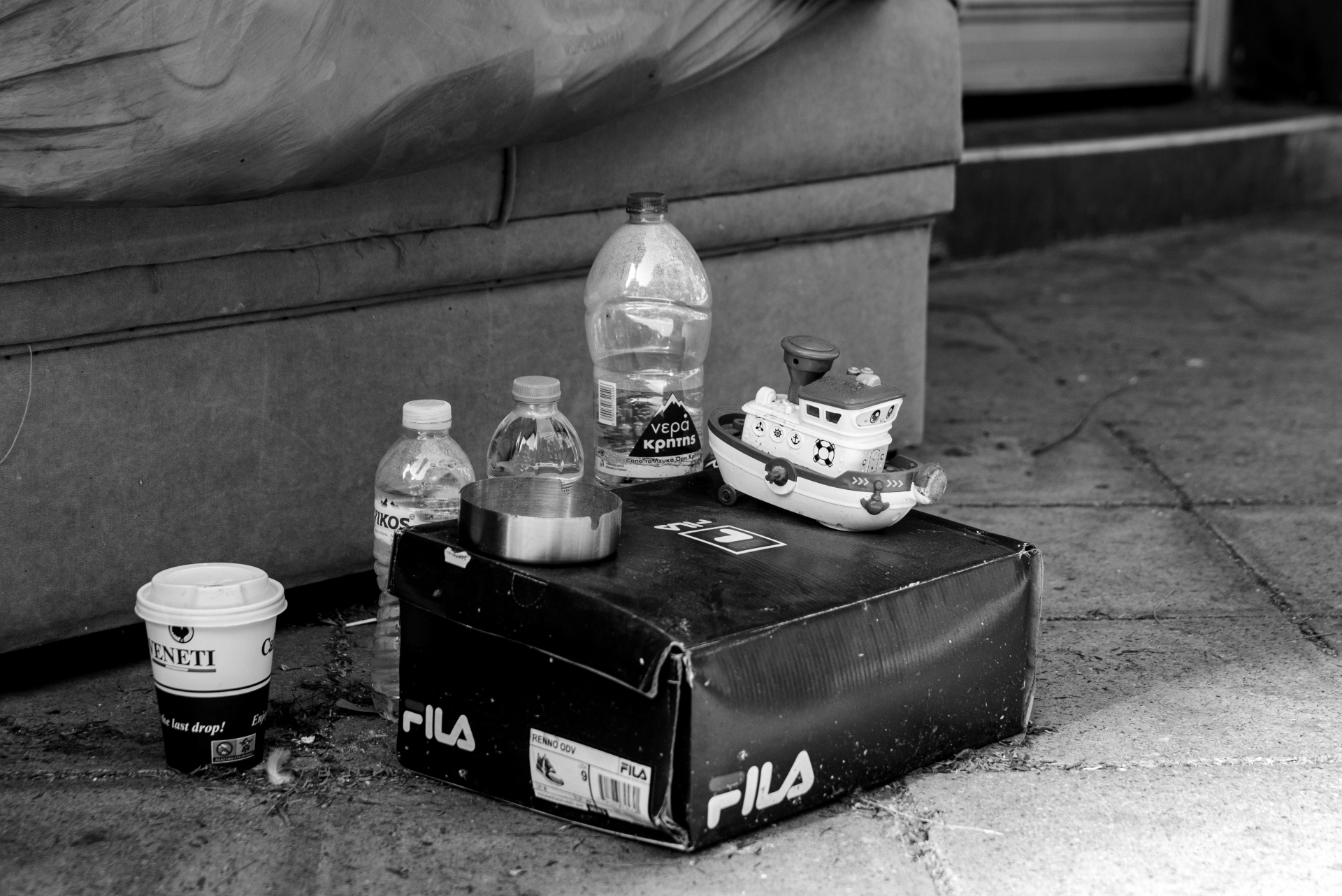 Η αθέατη Αθήνα της χρήσης-17