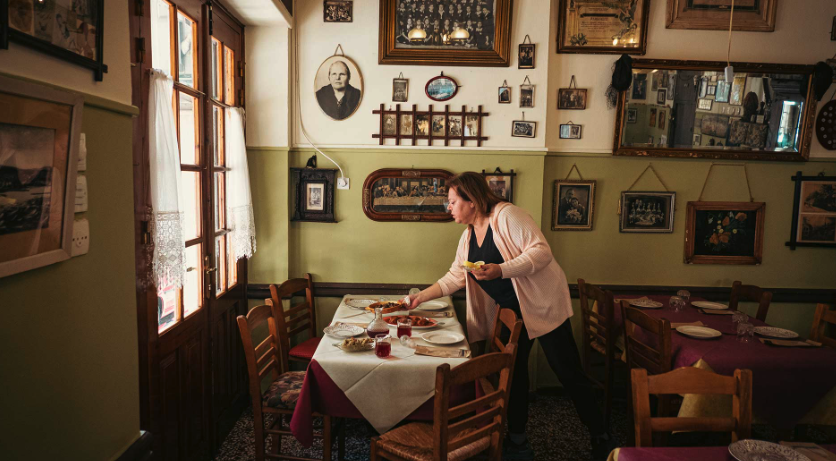 Οι 10 παλιότερες ταβέρνες της Αθήνας και οι λόγοι που εξακολουθούμε να πηγαίνουμε-5