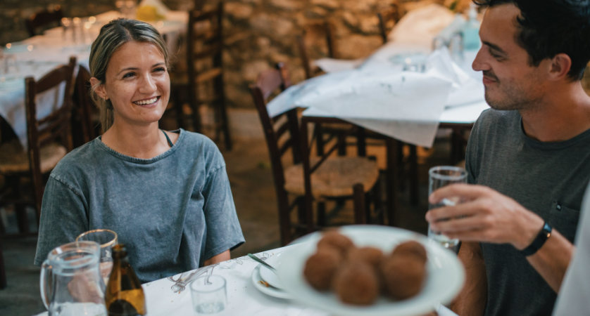 Οι 10 παλιότερες ταβέρνες της Αθήνας και οι λόγοι που εξακολουθούμε να πηγαίνουμε-9