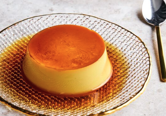 κρέμα-καραμελέ-ατομικές-μερίδες-562853422