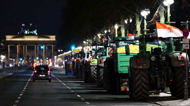 στους-δρόμους-γερμανοί-αγρότες-λόγω-π-562819660