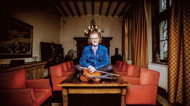 ο-βιολιστής-που-γεμίζει-στάδια-562834528