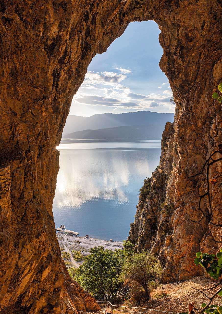 Πρέσπες: Εκεί που το φυσικό κάλλος συναντά το ιστορικό βάρος-2