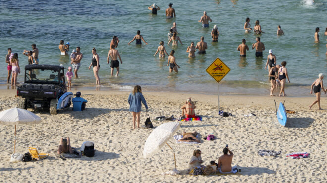 καύσωνας-στη-δυτική-αυστραλία-αυξάνε-562840546