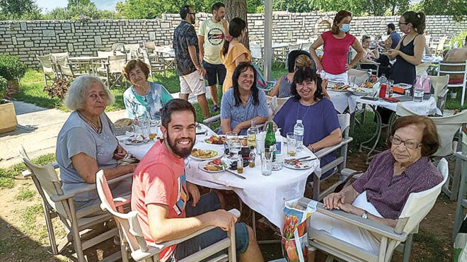 ανοίγει-ο-δρόμος-της-επιστροφής-στι-562814089