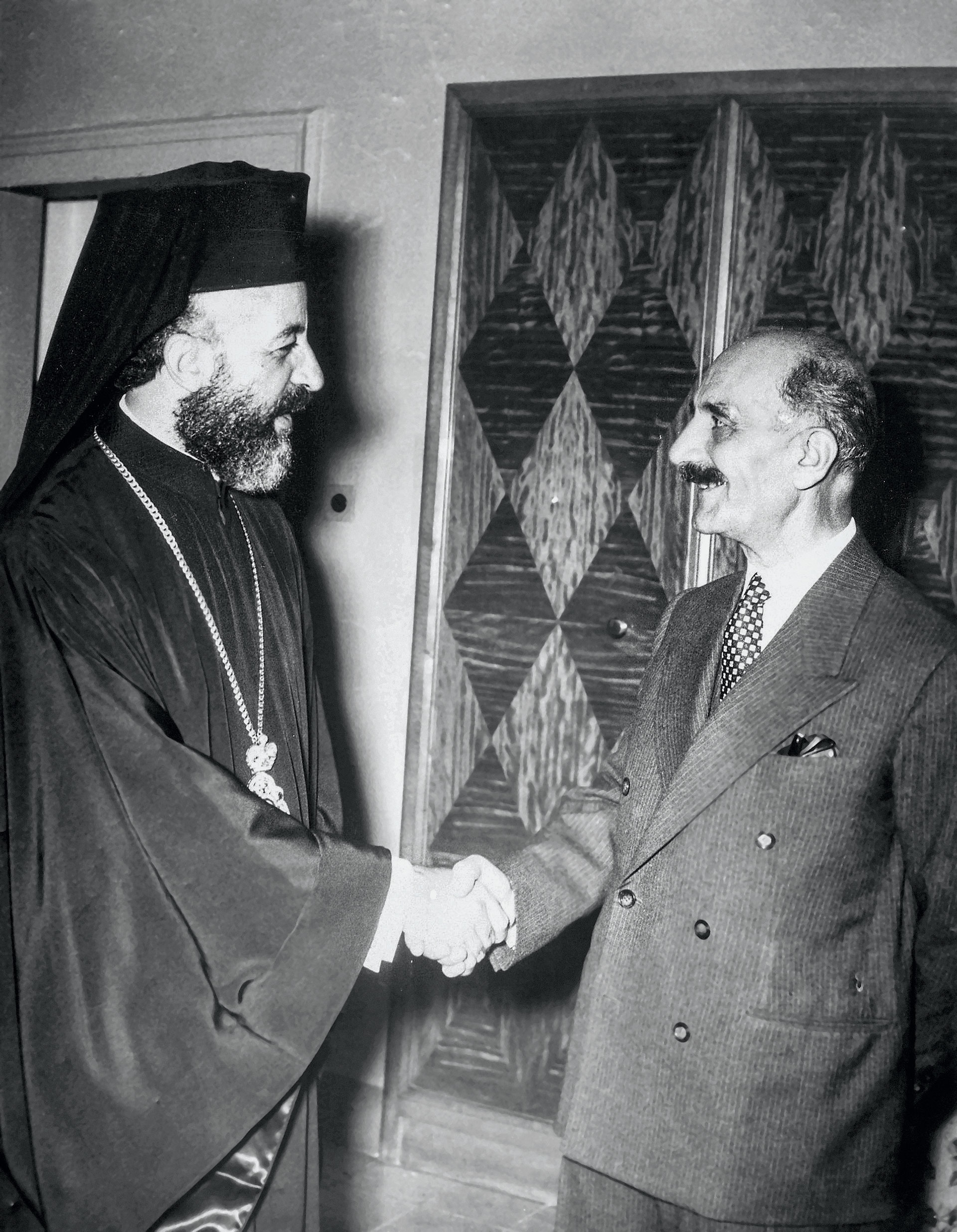 Αρχιεπίσκοπος Μακάριος – Ο Εθνάρχης Κύπρου ομιλεί-9