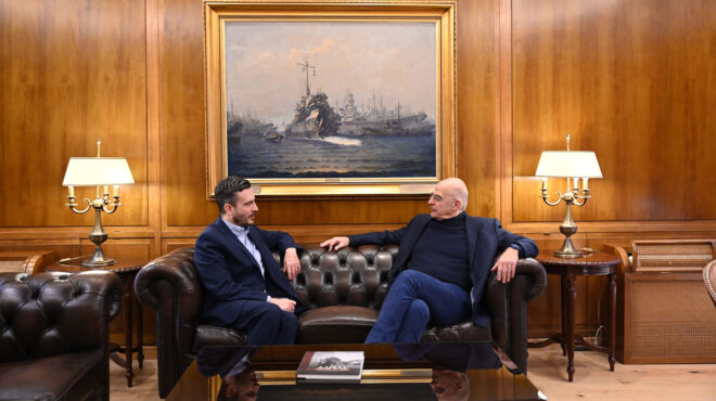 νίκος-δένδιας-στην-κ-δεν-θα-αγοράζου-562829182