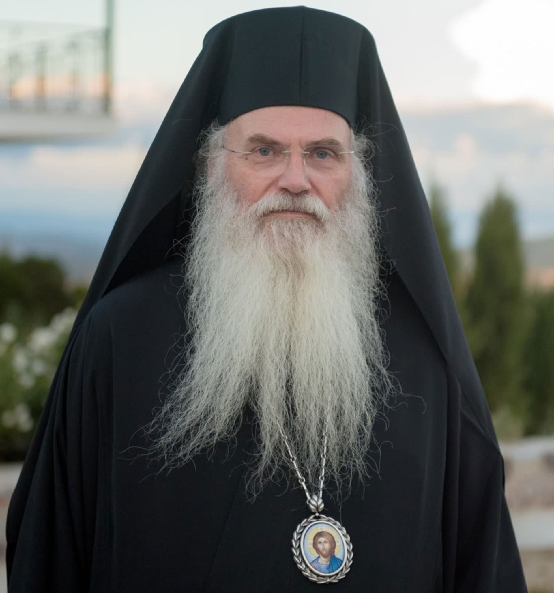 Ομοφωνία στον γάμο, τρικυμία στην κολυμβήθρα-1