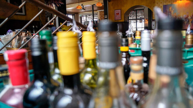 λαθρεμπόριο-αλκοόλ-λουκέτα-και-δημ-562821919