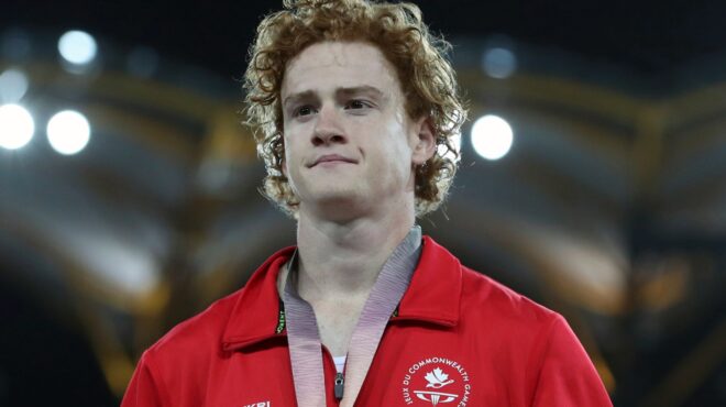 σον-μπάρμπερ-οι-μάχες-ζωής-ενός-αστερι-562838782