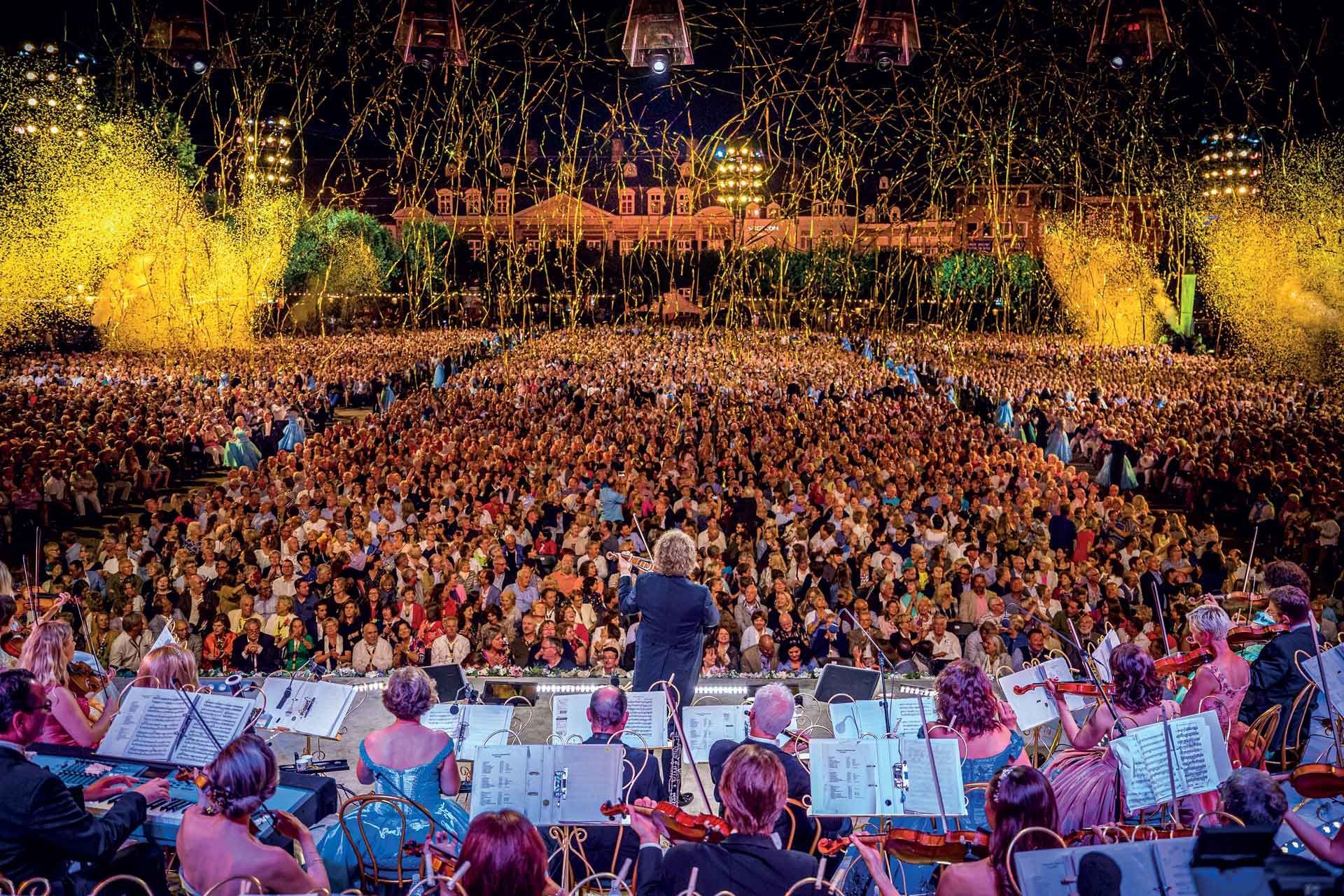 Ο βιολιστής που γεμίζει στάδια-1