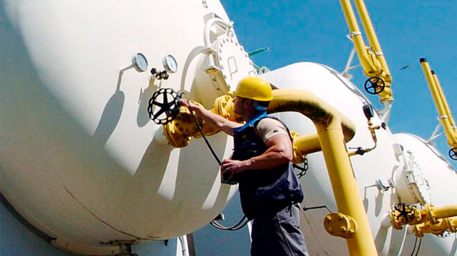 κοντά-σε-συμφωνία-δεπα-και-gazprom-για-το-φυσ-562853329