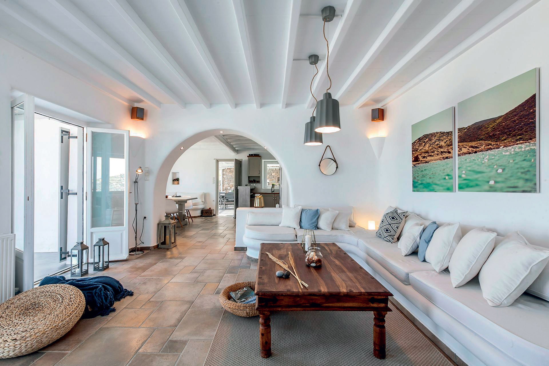 Παρατεταμένο καλοκαίρι για τις εξοχικές κατοικίες-1