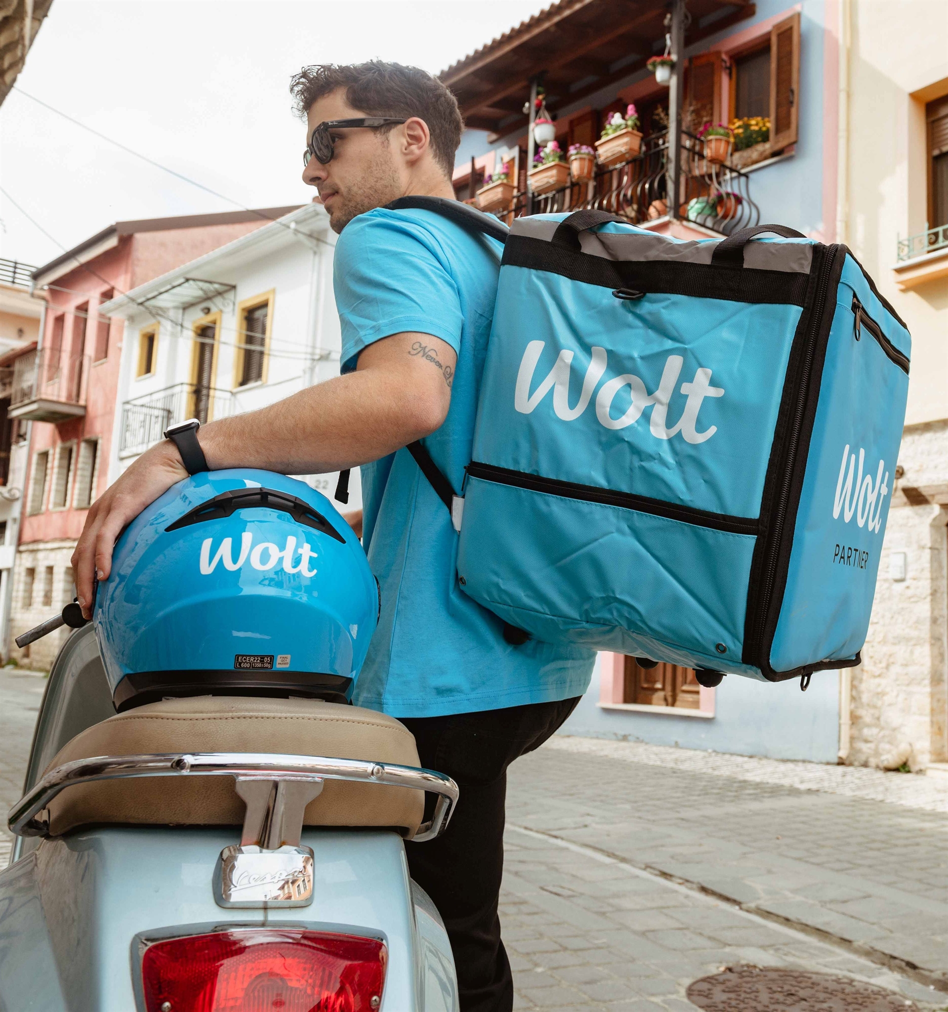 Συνέντευξη Δημήτρη Καρέλου στην «Κ»: Το online delivery περνάει σε νέα εποχή-1