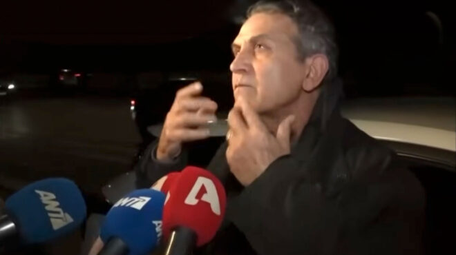 παραπονεμένα-λόγια-φαρμακωμένα-ποσ-562853590