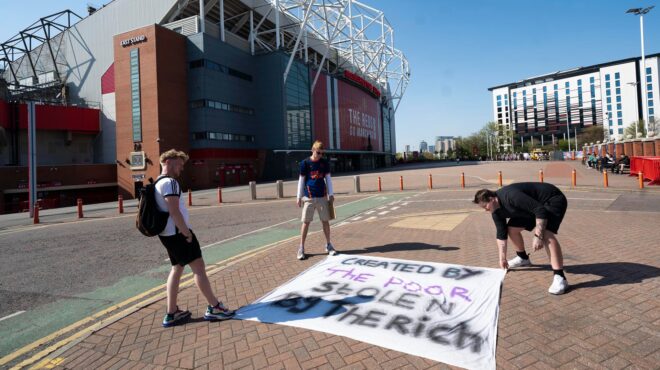 πάνω-από-20-σύλλογοι-οδεύουν-προς-την-europ-562842469