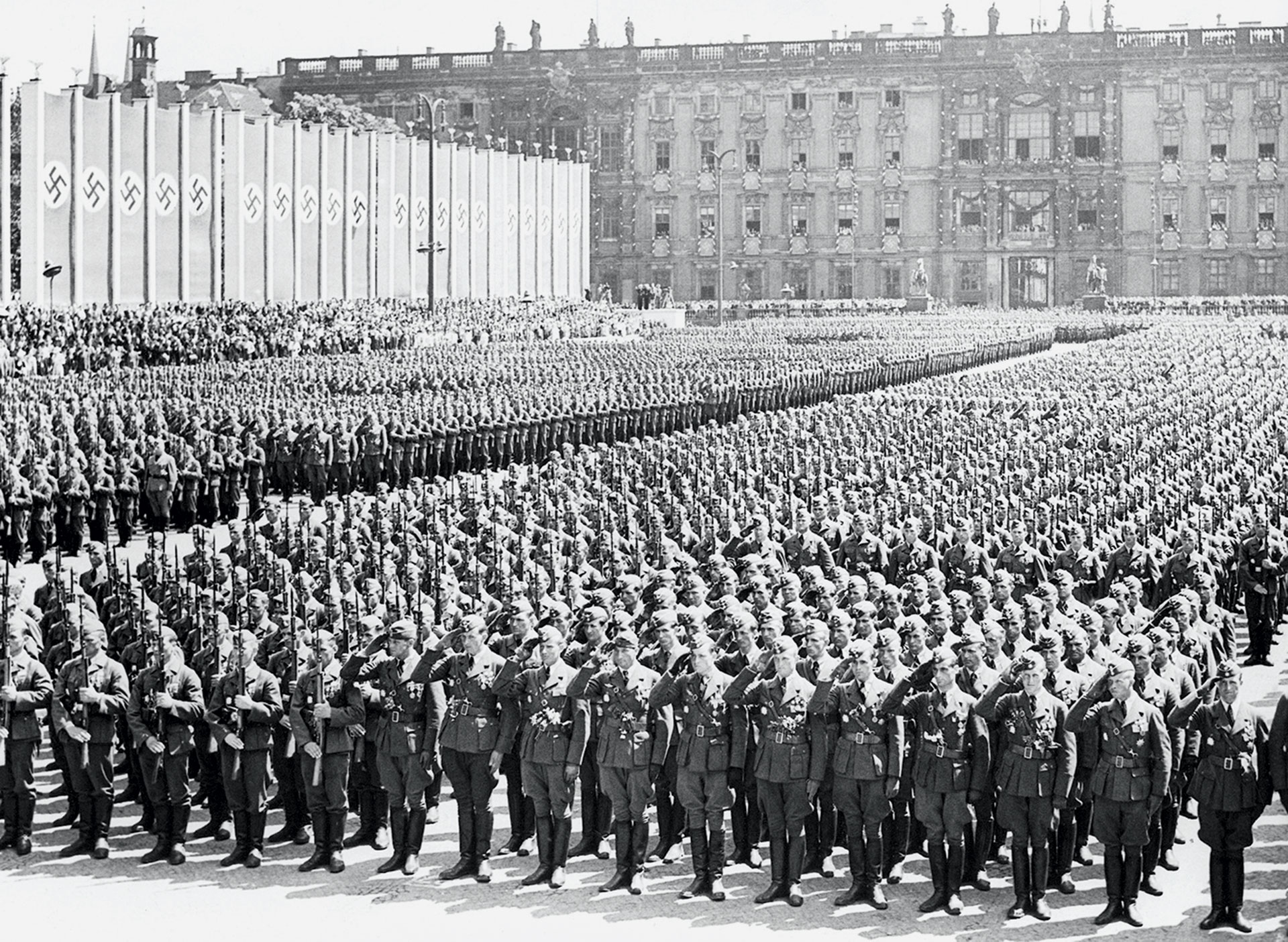 Αδόλφος Χίτλερ – Ο πολιτικός δωδεκάλογος-21