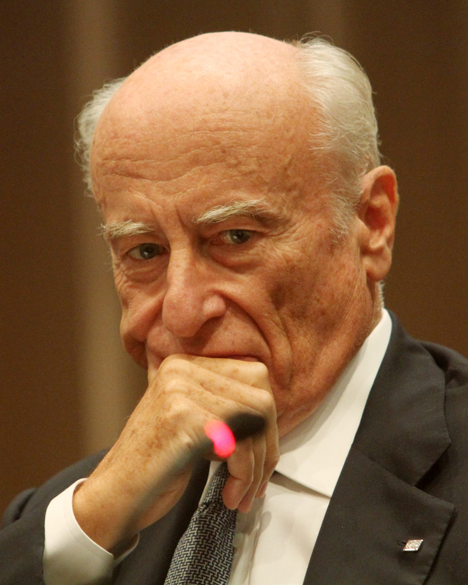 Eκθεση για την πολυσχιδή προσφορά του Γιάννη Κωστόπουλου-1