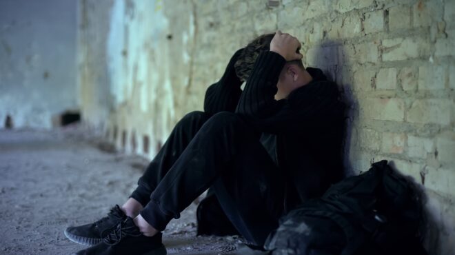 ειδικοί-στην-κ-εμποδίζουν-τα-παιδι-562821073