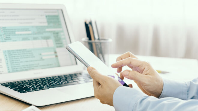 δήλωση-με-ένα-κλικ-για-ένα-εκατομμύριο-562849885