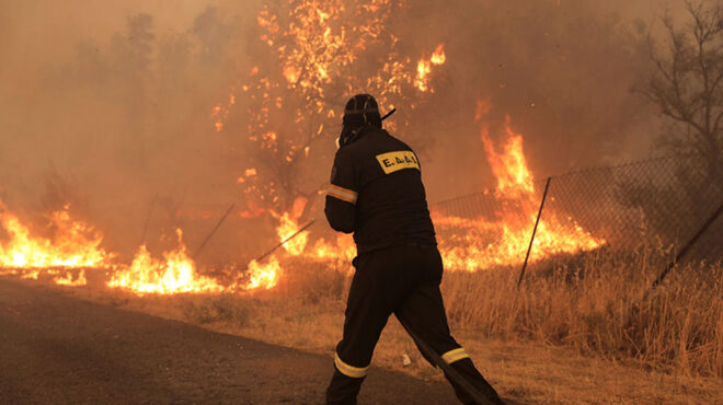 σε-δίκη-ο-αδμηε-για-την-πυρκαγιά-στη-βαρ-562849903