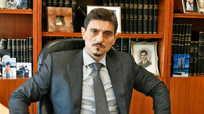 κ-παρουσίαση-βιανεξ-με-το-βλέμμα-σ-562842103