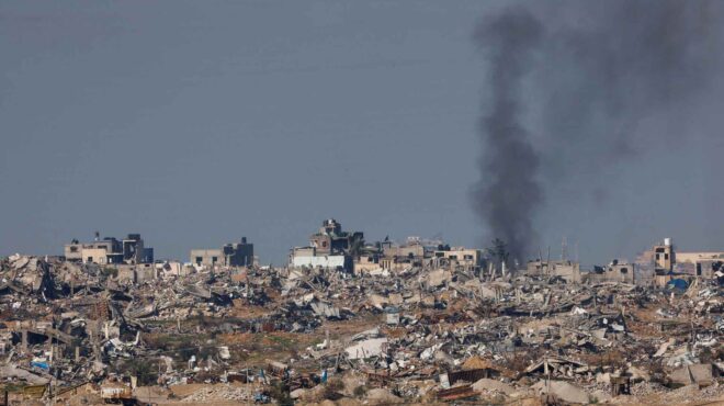 πόλεμος-δι-αντιπροσώπων-στη-μέση-ανα-562840816