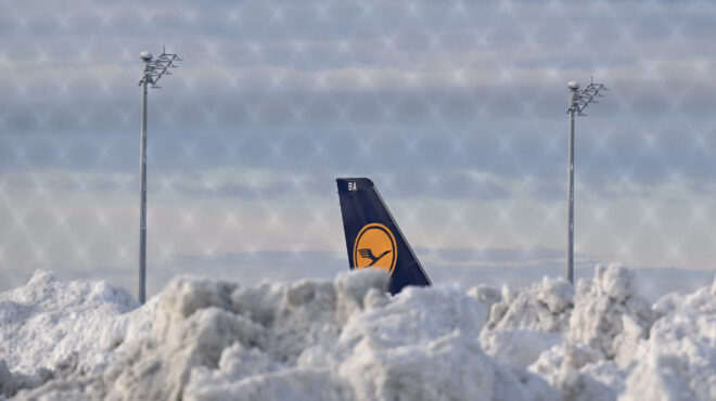 σφοδρή-χιονόπτωση-παραλύει-τις-συγκο-562833637