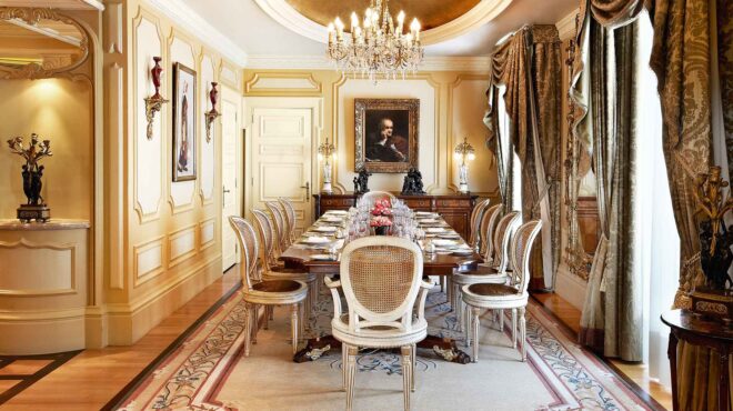 διαμάντι-150-ετών-στο-στέμμα-της-αθήνας-562816816