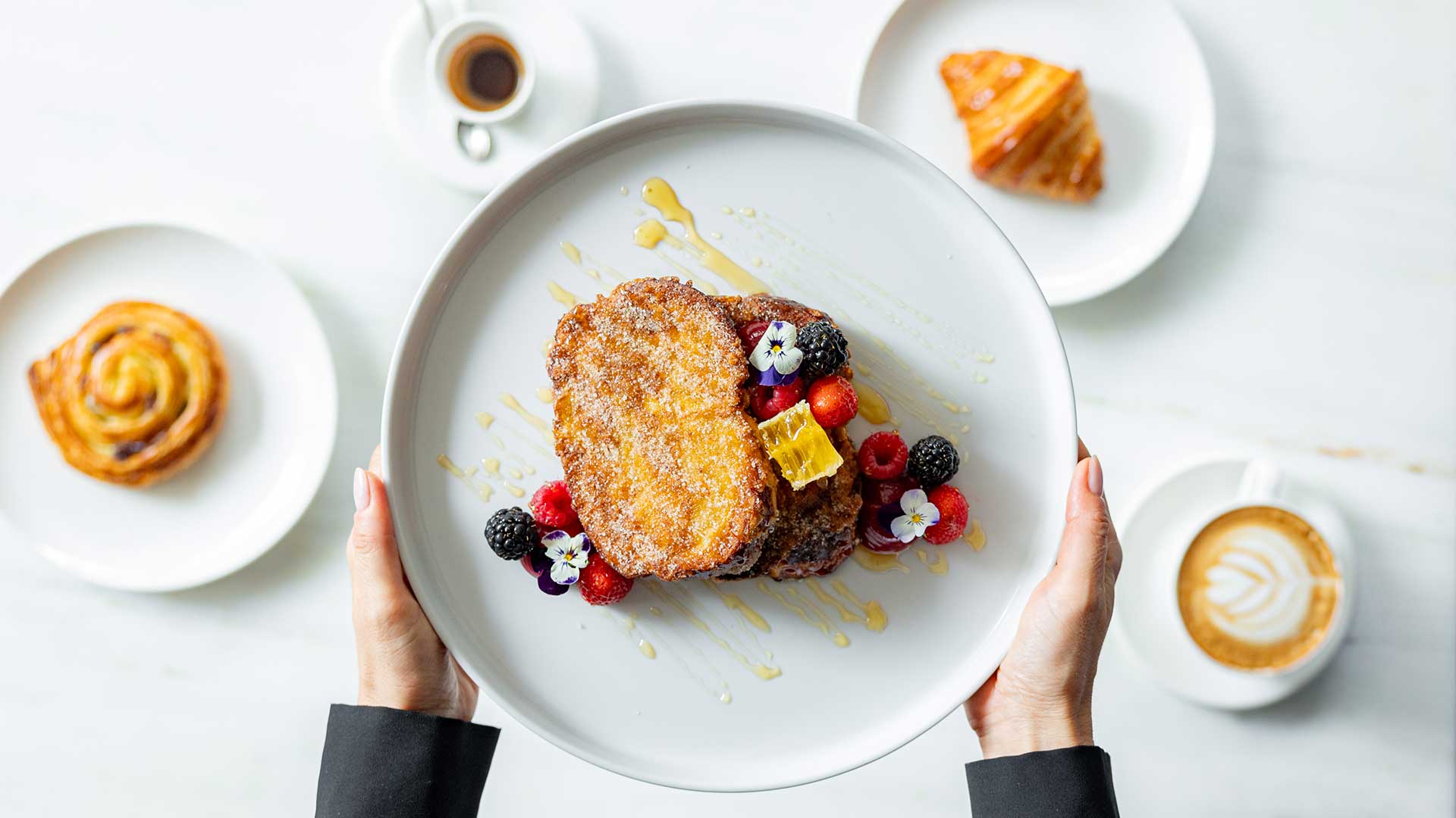 Brunch για γλυκατζήδες: Σ’ αυτά τα 12 μαγαζιά η μέρα ξεκινάει γλυκά-1