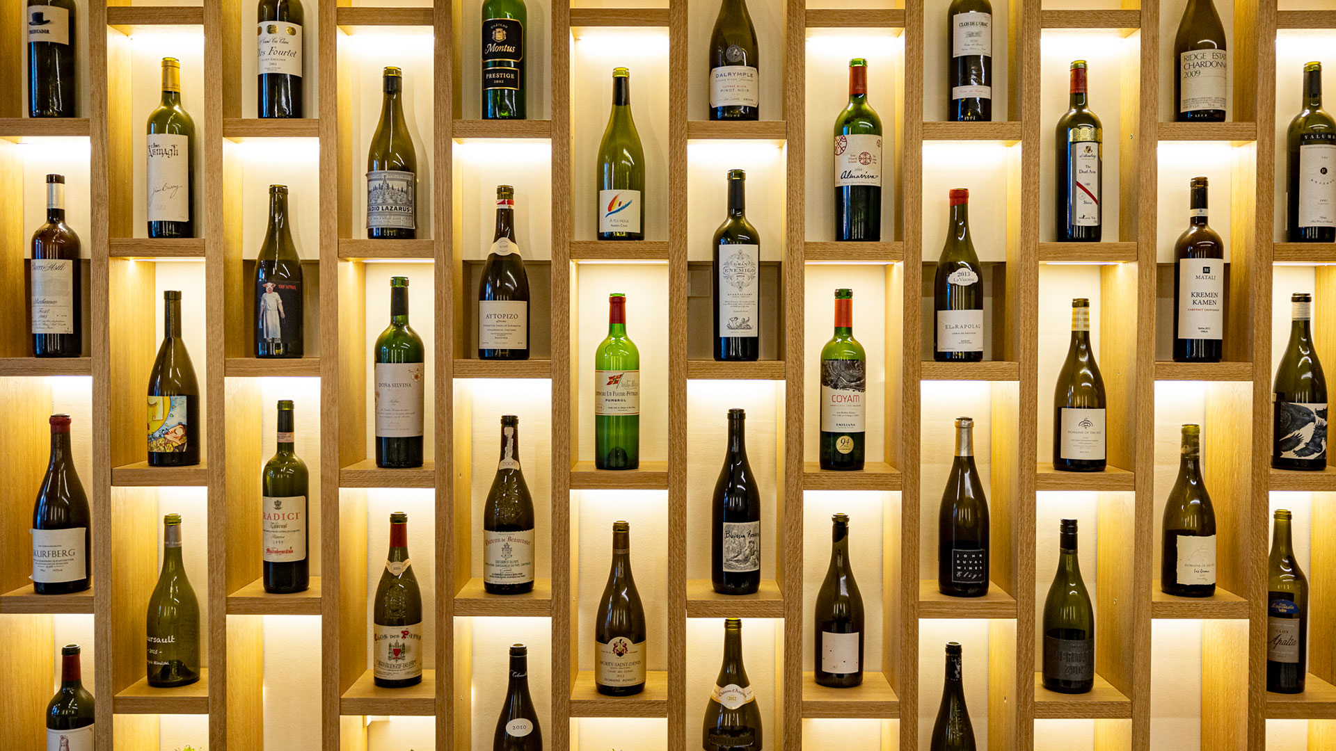 7 wine bars για παρεΐστικη έξοδο στη γιορτινή Αθήνα-5