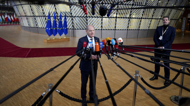 ε-ε-εξονυχιστικός-έλεγχος-για-τη-βοήθε-562832023