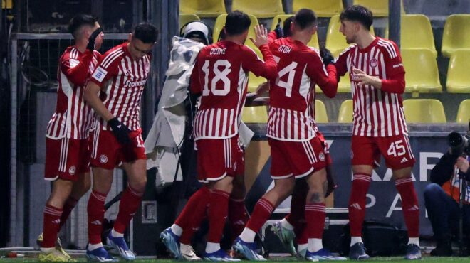 διπλό-ανάσα-ο-ολυμπιακός-2-1-τον-αρη-στ-562841689