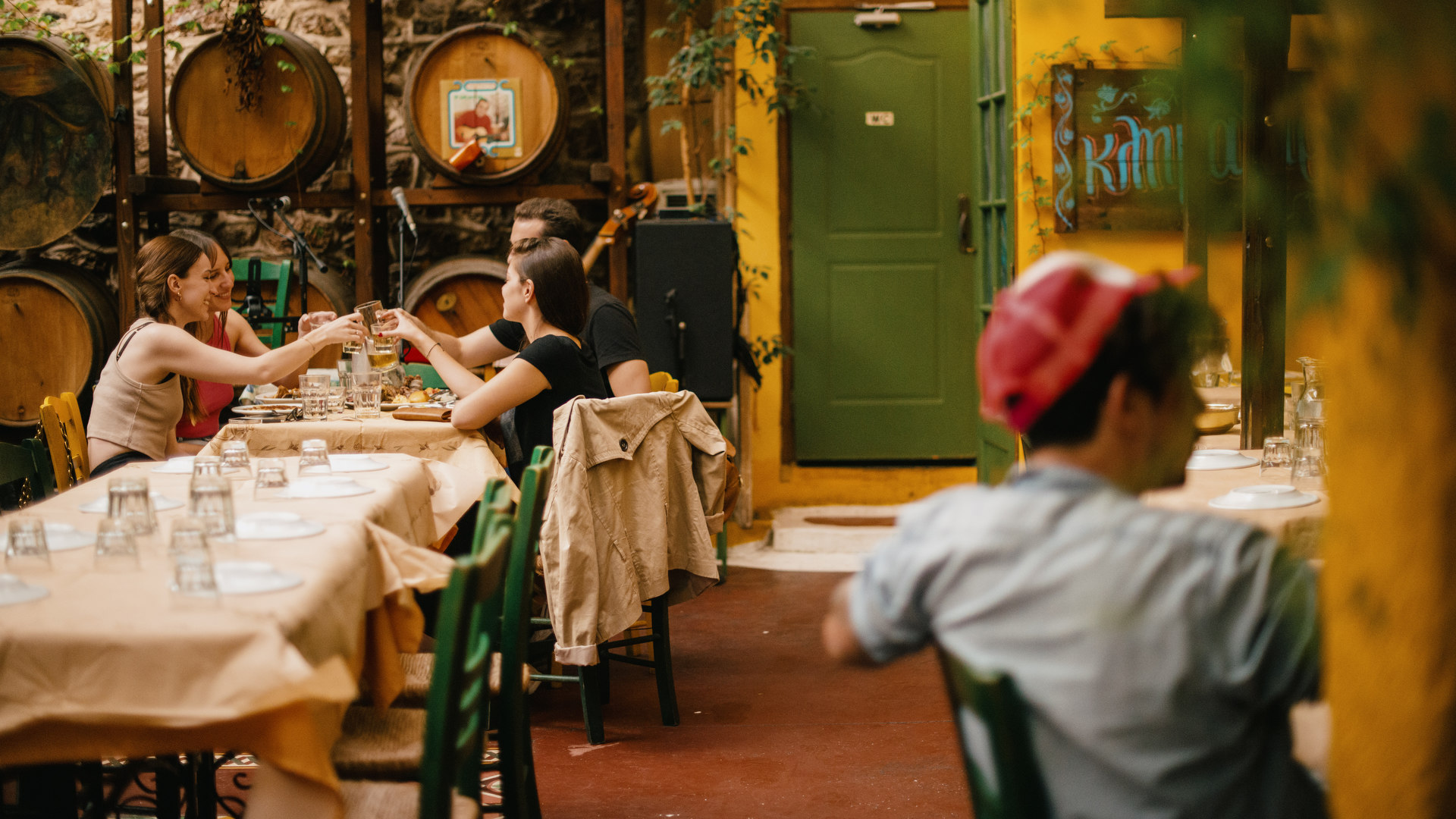 Τρώμε στις αγορές της Αθήνας, από τη Βαρβάκειο μέχρι του Ρέντη, της Καλλιθέας και του Πειραιά-5