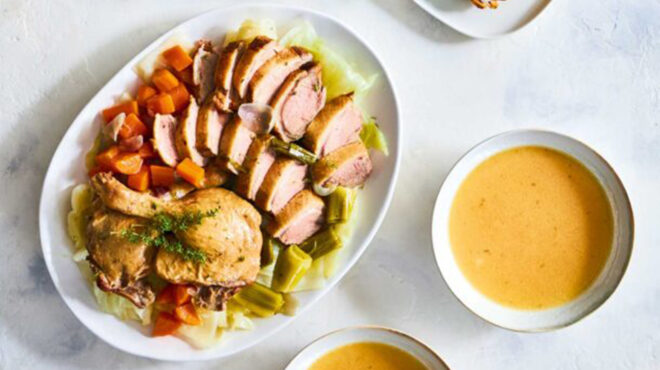 γαλλική-σούπα-με-πάπια-pot-au-feu-562833763