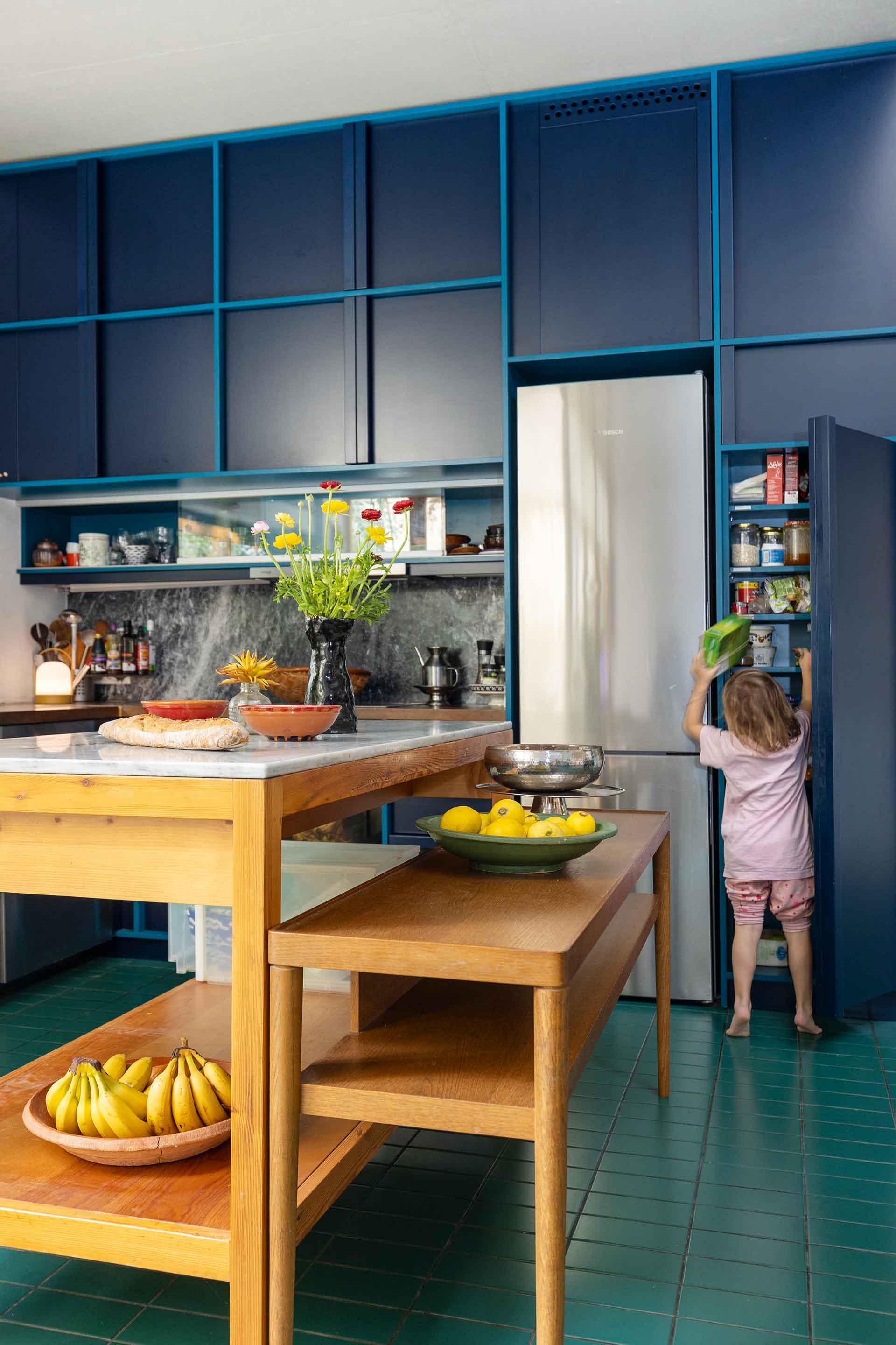 Ενα σπίτι που γεμίζει με χαρά τα Πετράλωνα-4