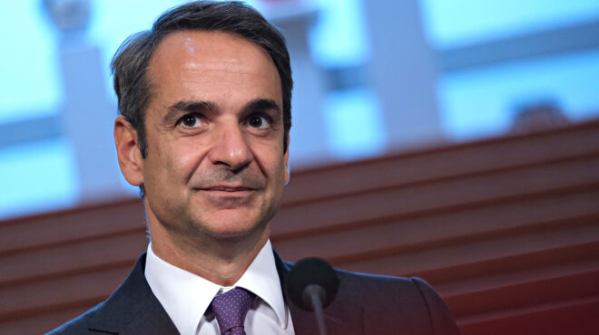 γάμος-ομόφυλων-ζευγαριών-το-παρασκήν-562818229