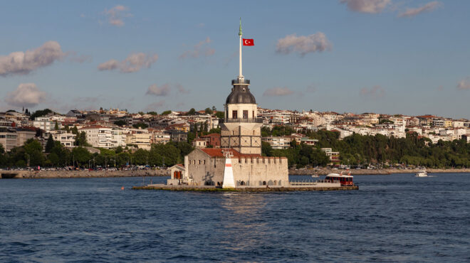 h-τουρκία-δεν-επιτρέπει-τη-διέλευση-βρε-562810438