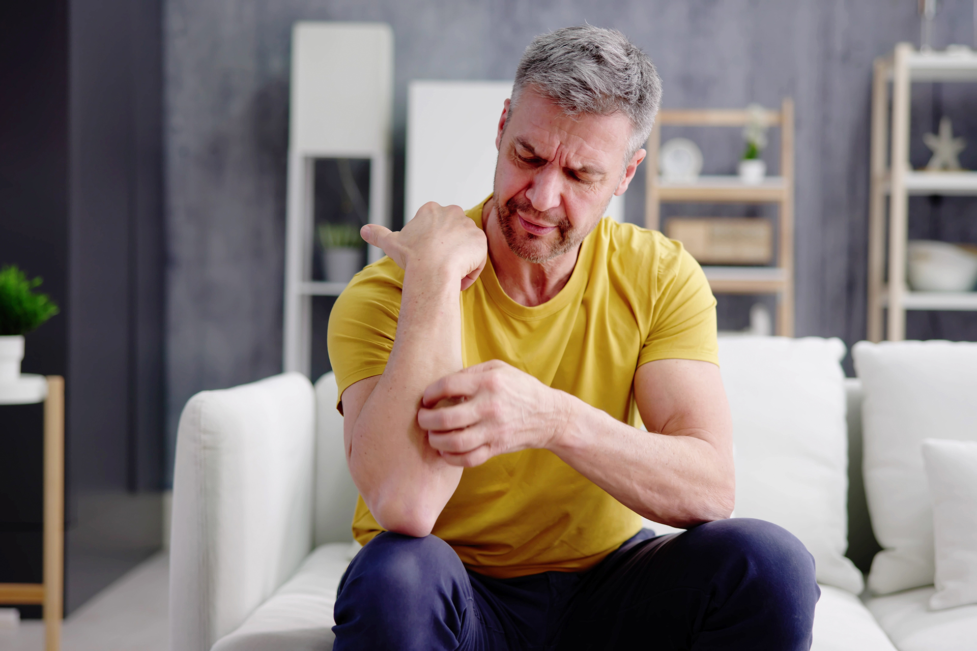 γιατί-έχω-φαγούρα-παντού-562810144