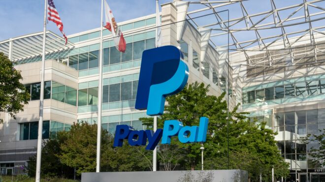 περικοπές-2-500-θέσεων-εργασίας-στην-paypal-562857616