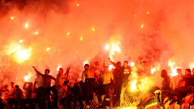 φούσκα-έτοιμη-να-σκάσει-562812268