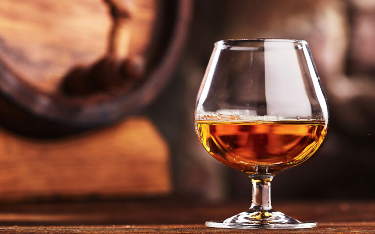 Το γαλλικό κονιάκ ανεβάζει την ένταση στις σχέσεις Ε.Ε. – Κίνας