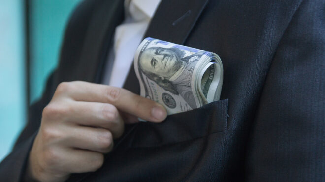 forbes-οι-10-πλουσιότεροι-άνθρωποι-του-κόσμο-562810477