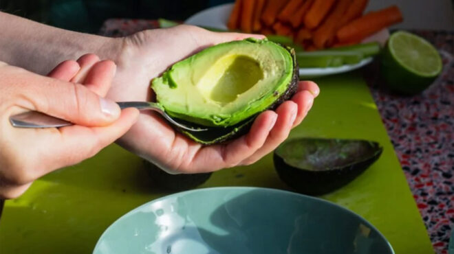 8-υγιεινές-τροφές-για-να-αποφεύγετε-τα-σ-562826692