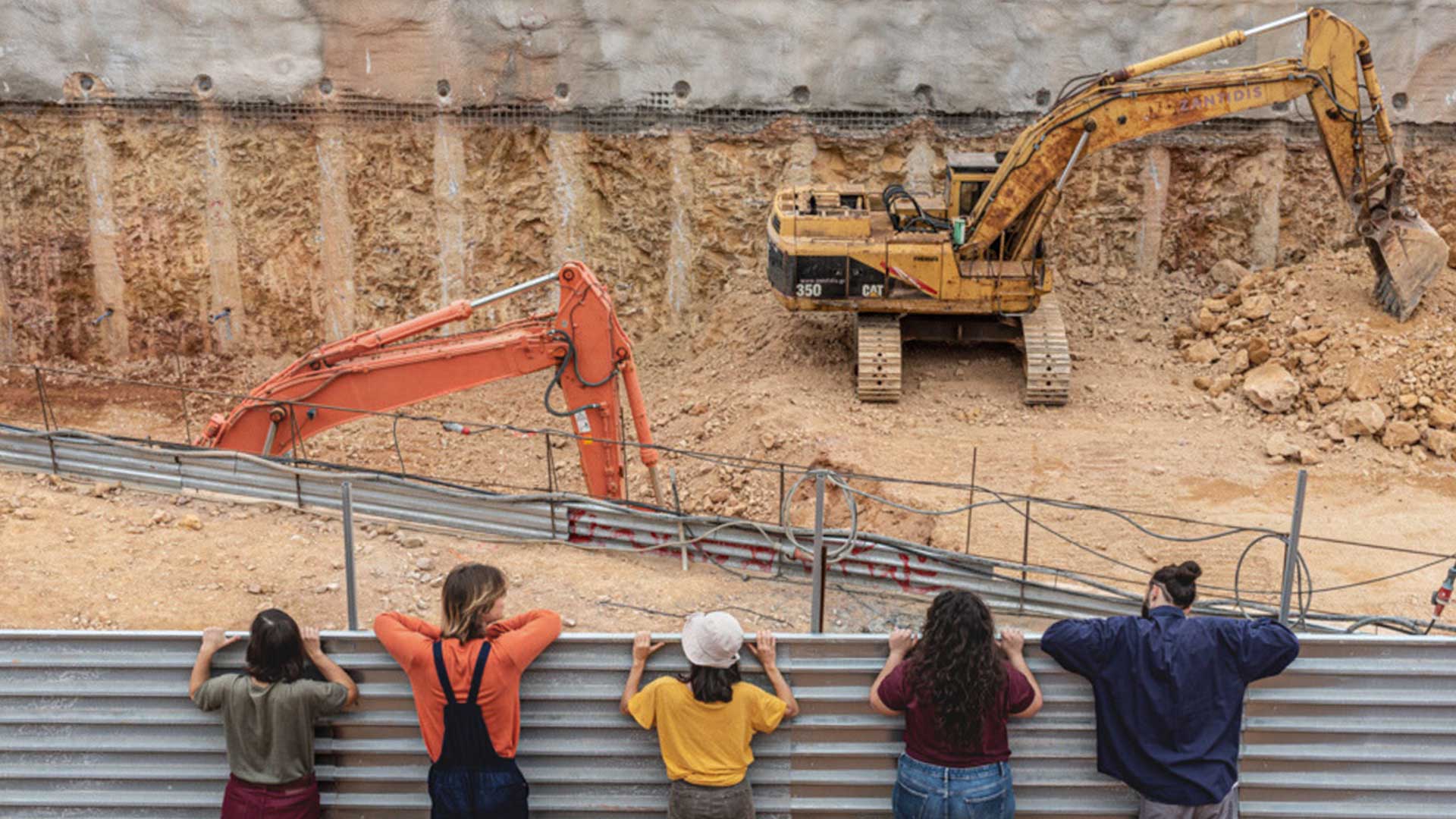 Κι όμως, η Γενιά Ζ γεμίζει τα θέατρα-1