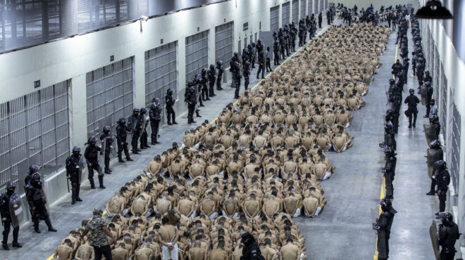 ελ-σαλβαδόρ-βασανιστήρια-σε-βενεζουε-562872907