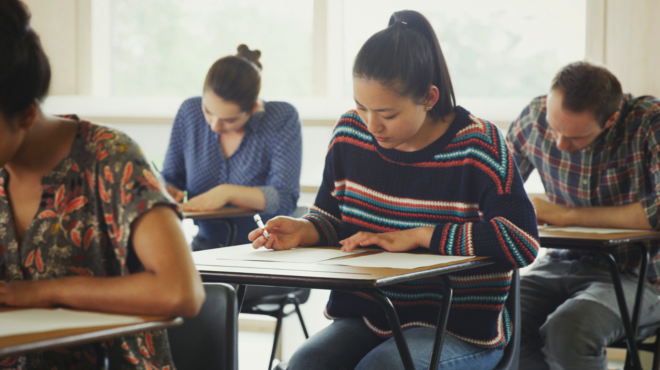 cloud-computing-η-ευκαιρία-των-γυναικών-για-επαγγε-562883254