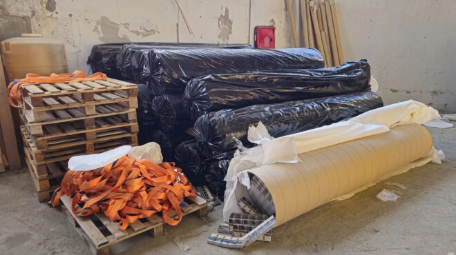 θεσσαλονίκη-βρέθηκαν-πάνω-από-300-000-πακέτ-562860913