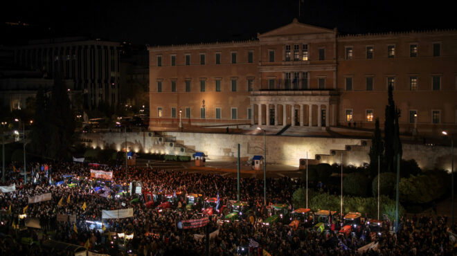 αγροτικές-κινητοποιήσεις-στο-κέντρο-562893448