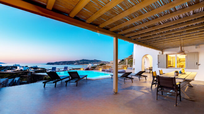 ελληνικές-βίλες-στο-netflix-562877572